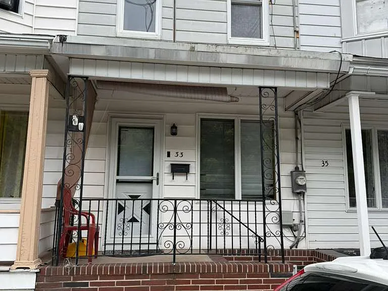 33 E Cherry St — Photo 1