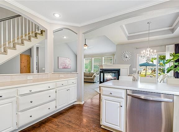 3rd image of 216 NE Hidden Meadow Pl