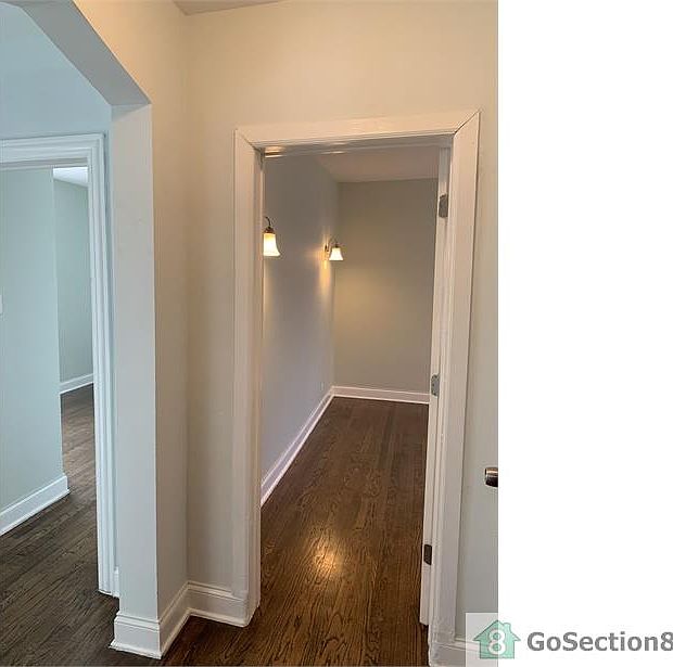 1st image of 7627 S East End Ave APT 2E