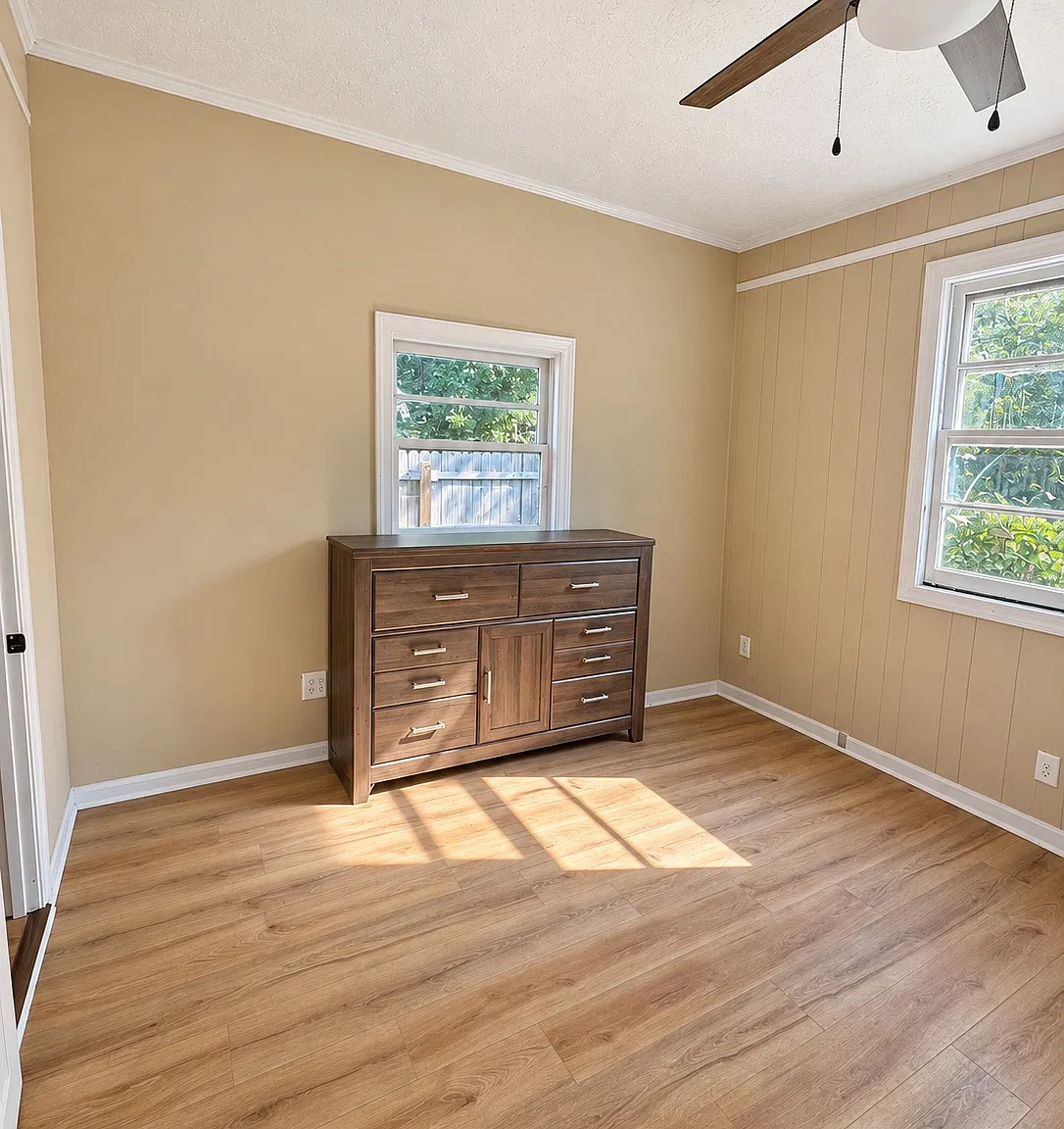 1 bed, 450 sqft, $700 — Photo 2