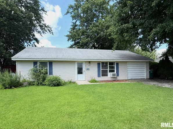 1347 Garden Ln, Galesburg, IL 61401