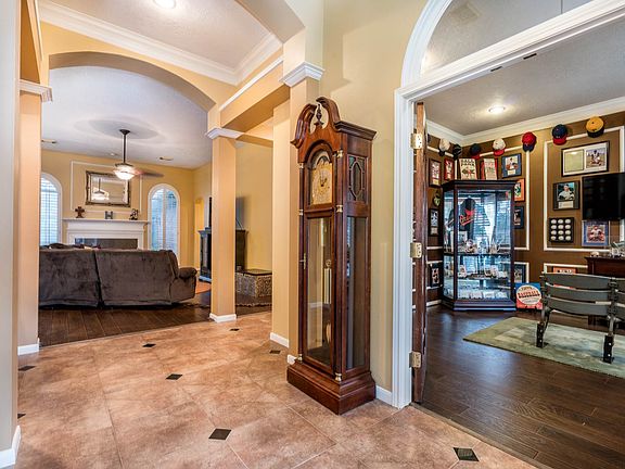 5th image of 9510 Willowbridge Park Blvd