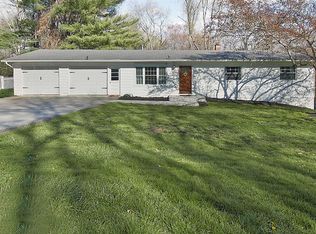 36 Tamarack Hill Dr, Poughkeepsie, NY 12603