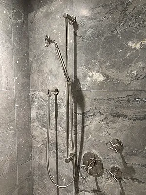 Rented by Douglas Elliman | media 26