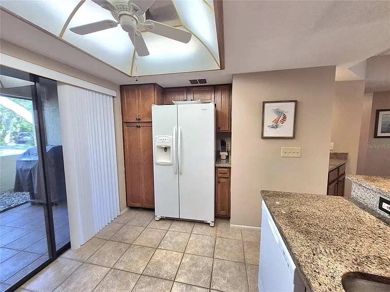 50 Woodlake Pl #50 — Photo 11
