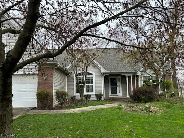 16899 Buckingham Ct S, Cleveland, OH 44130