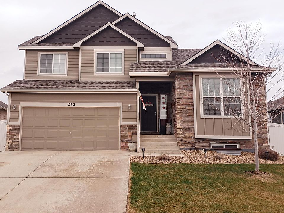 1st image of 582 Cherryridge Dr