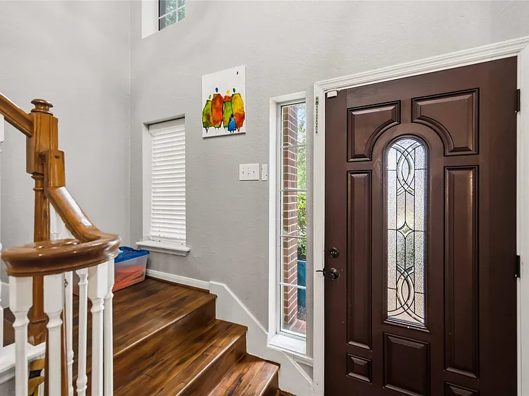 3711 Hill Family Ln — Photo 4