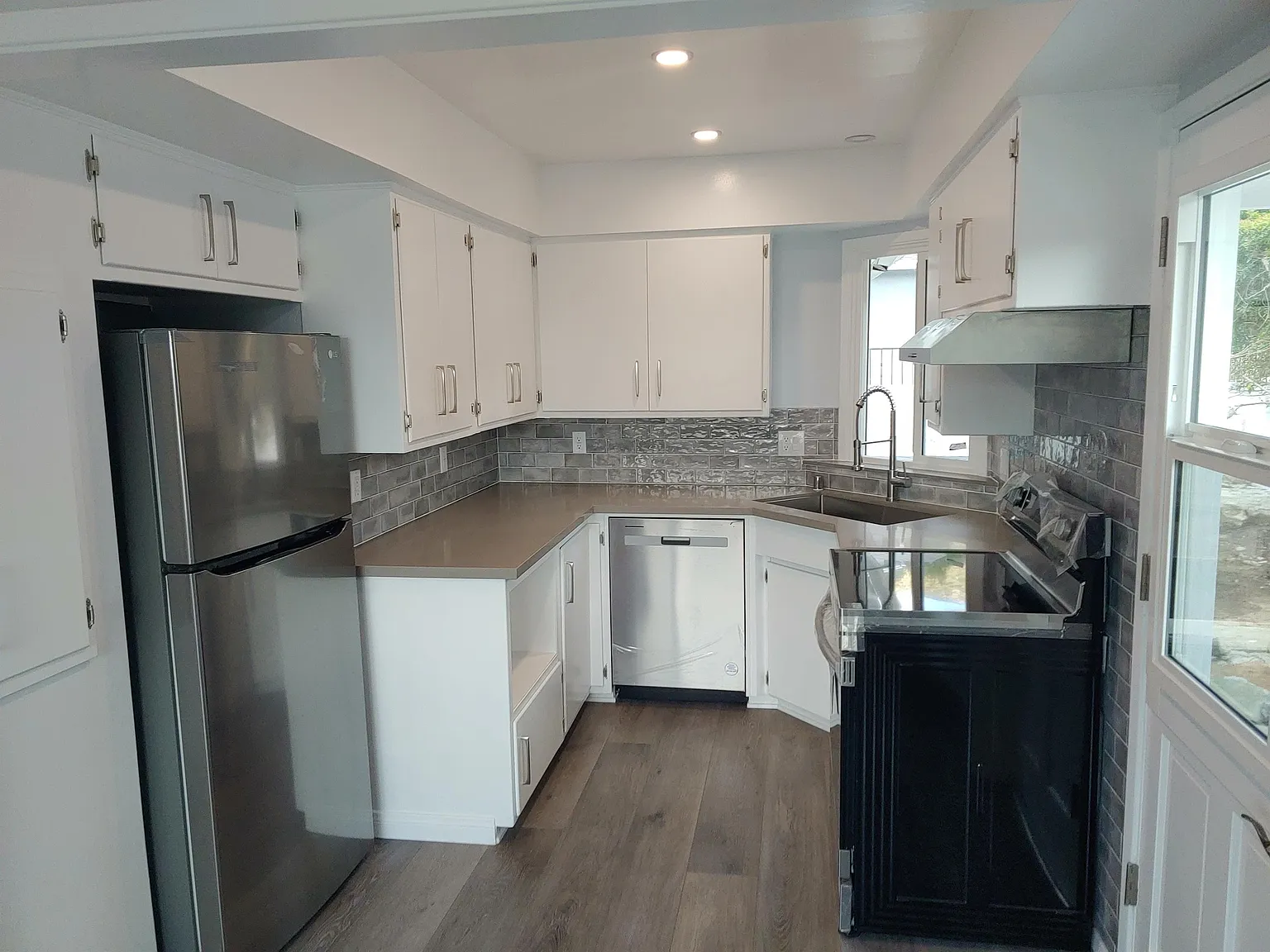 Sturtevant - 259 Sturtevant — Photo 1