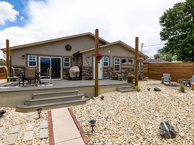 2608 N Union Blvd — Photo 12