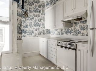 64 Roberts St, Portland, ME 04102