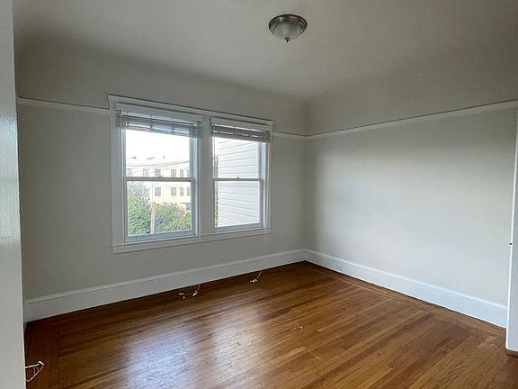 3rd image of 1466-68 Chestnut St #1466