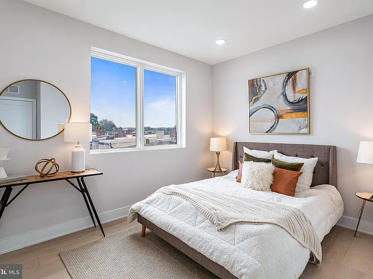 1516 E Capitol St NE #1 — Photo 19