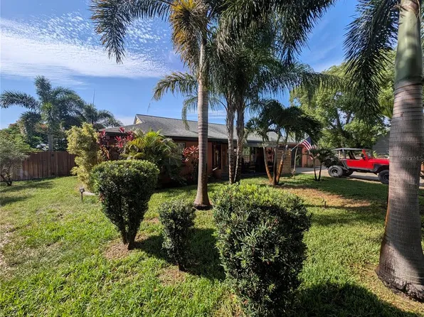 3849 EDGEMONT DRIVE, NEW PORT RICHEY, FL 34652