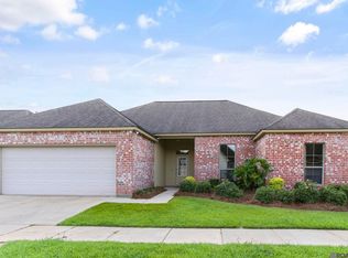 6526 Cameren Oaks Dr, Baton Rouge, LA 70817