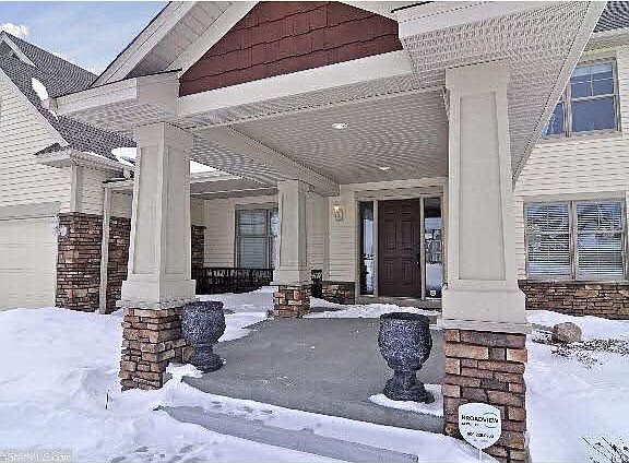 2nd image of 13820 Crosscroft Place S