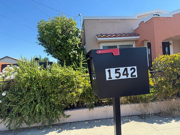 2nd image of 1542 S Towne Ave