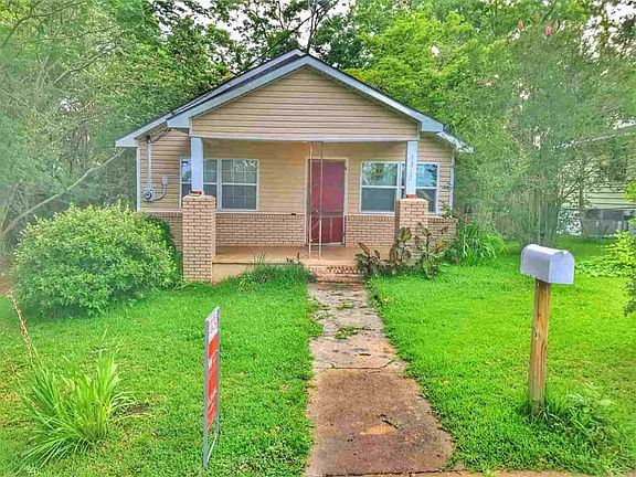 2nd image of 1310 Abraham St