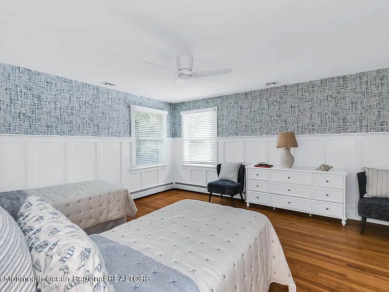 306 Ocean Rd — Photo 24