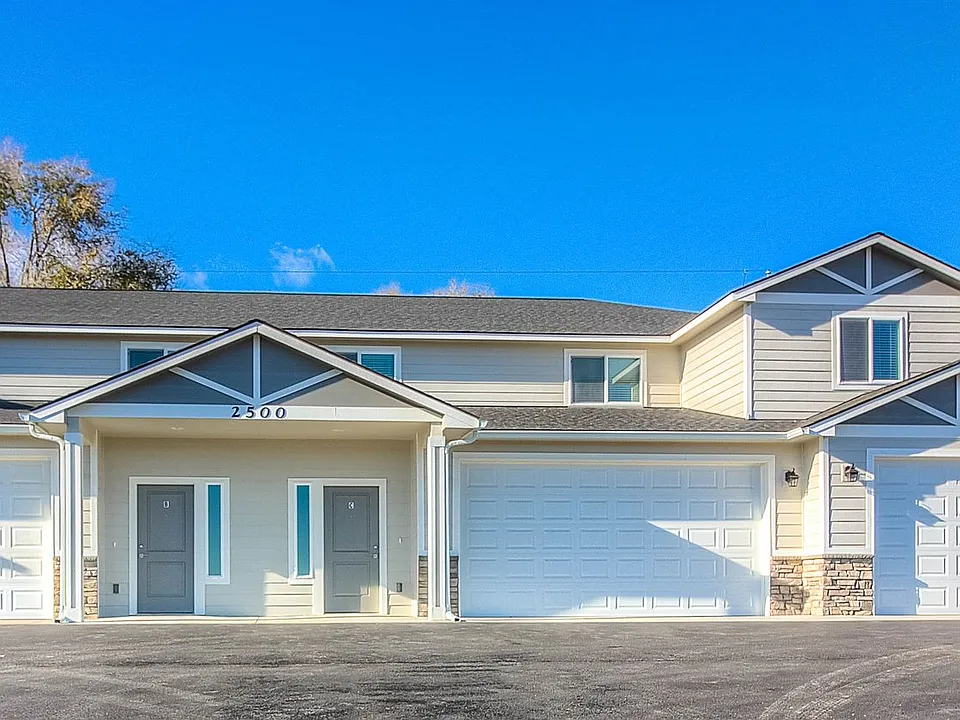 2414 Woolsey Rd
