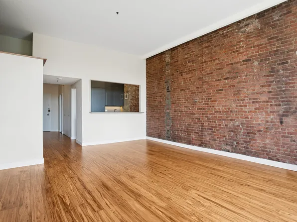 77 Bleecker Street image 2 of 6