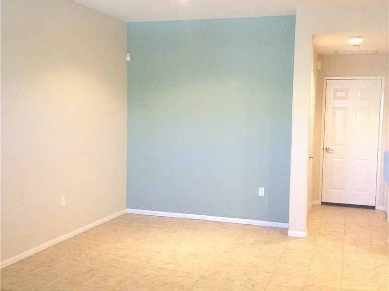 30505 Canyon Hills Rd #302 — Photo 4