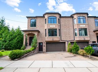 40 E Oakdene Ave APT A, Palisades Park, NJ 07650