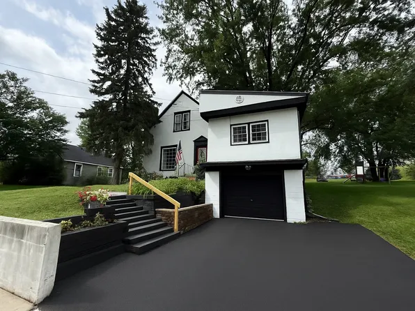 29 Riverside Ave S, Sartell, MN 56377