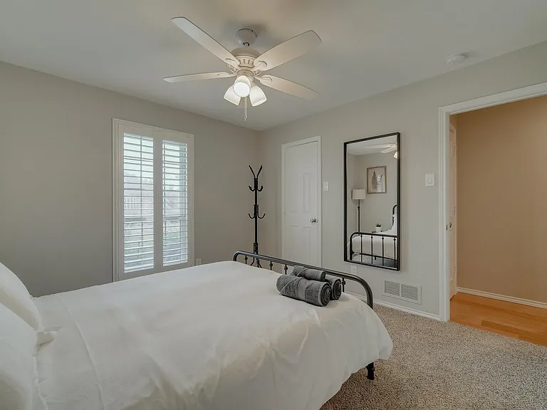502 Stillmeadow Dr — Photo 25