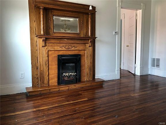 3rd image of 205 Burnet Ave #2