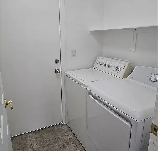 9636 Cedar Park Ave — Photo 11
