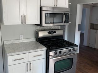 101 Whitehall St APT 3, Providence, RI 02909