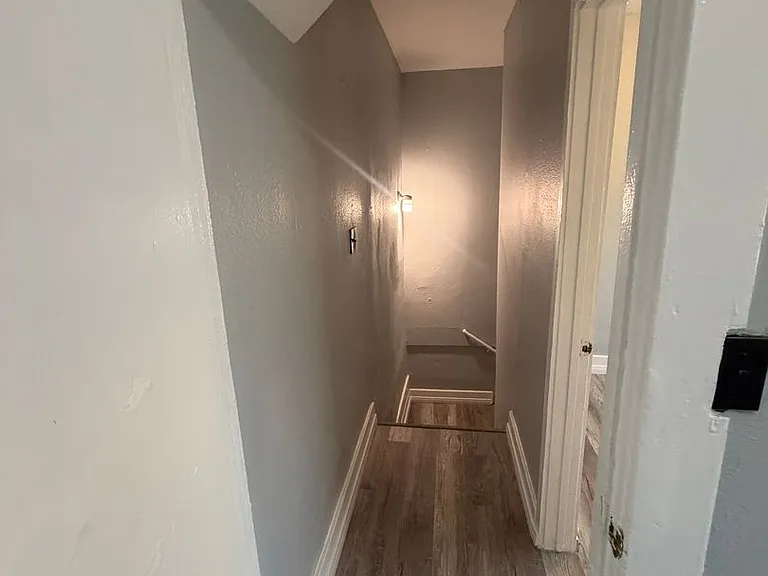 1128 Raymond Ave — Photo 11