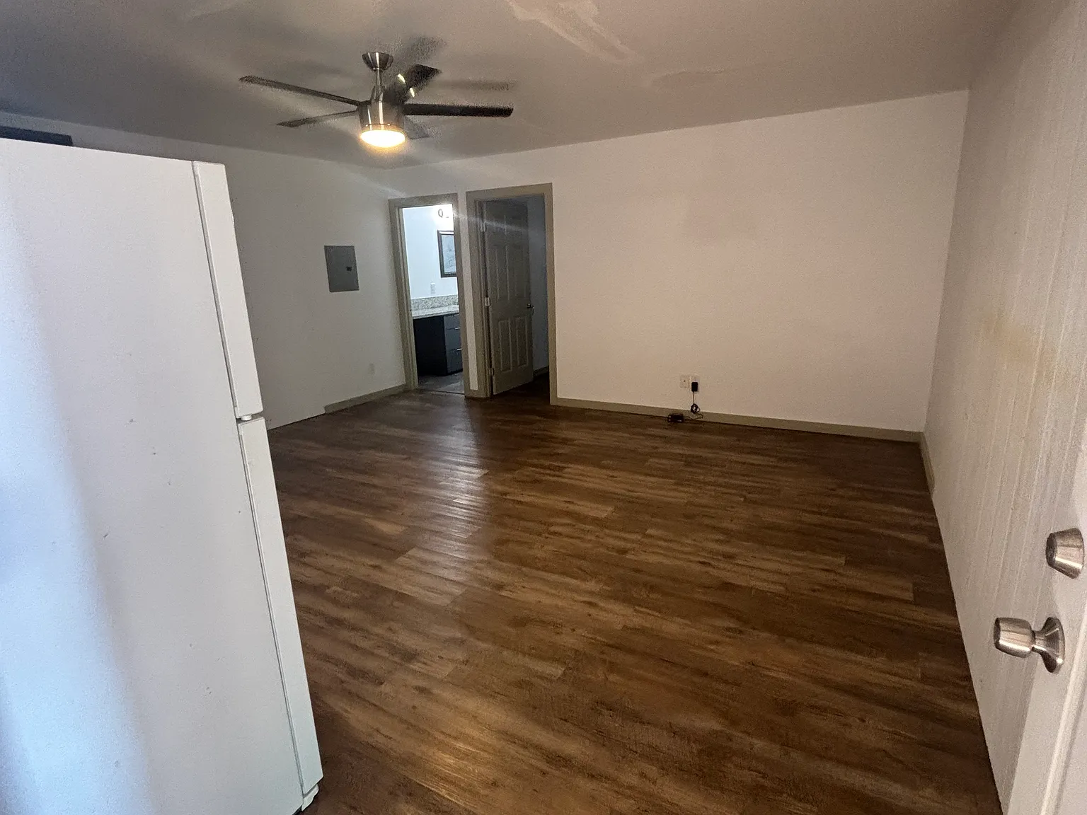 1 bed, 550 sqft, $2,600 — Photo 2