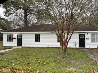 1015 13th St, Pascagoula, MS 39567