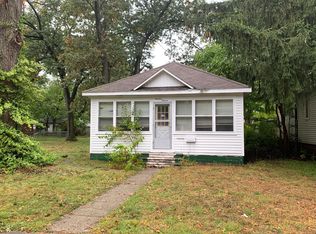 1911 Superior St, Muskegon, MI 49442