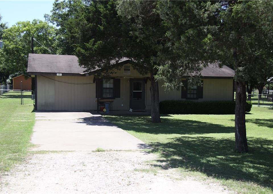 1st image of 110 Whippoorwill Dr