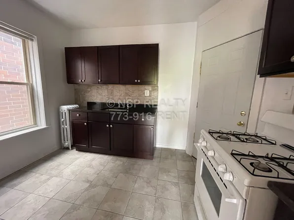 6349 N Magnolia Ave #2P, Chicago, IL 60660