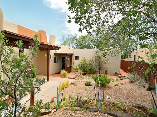 1308 Cibola Cir, Santa Fe, NM 87501