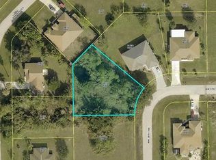 824 NW 28th Ave, Cape Coral, FL 33993