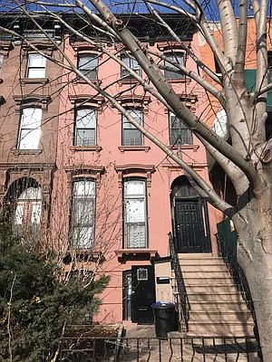 Rented by Compass | media 7