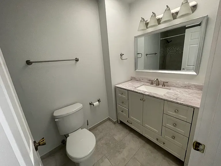 1442 E Sandy Hills Dr — Photo 20