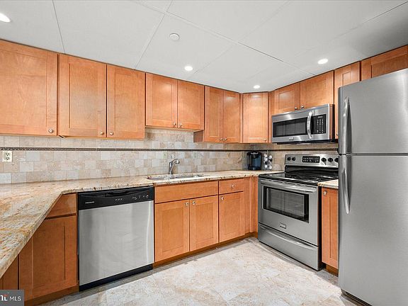 3rd image of 10700 Coastal Hwy Unit 1101