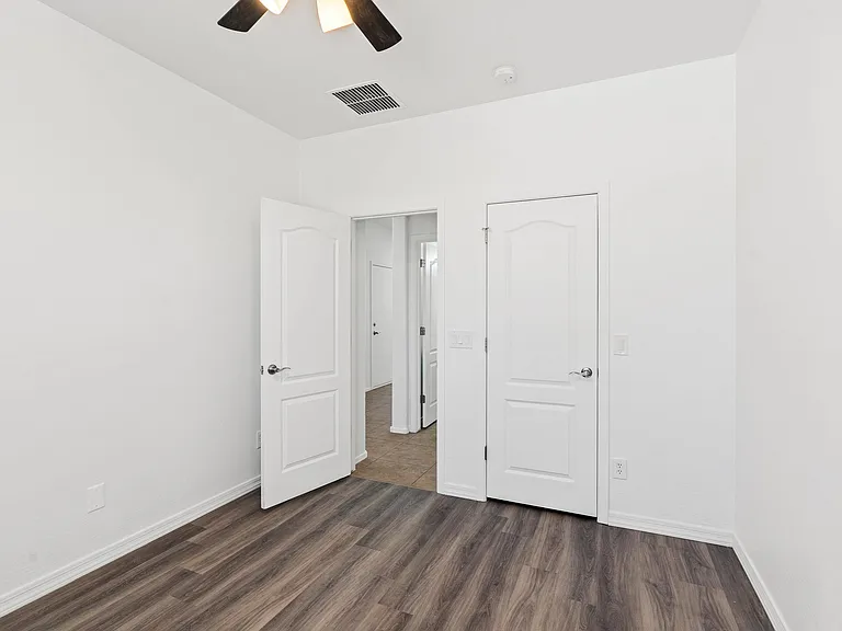 21044 E Cherrywood Dr — Photo 23