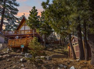 1332 Club View Dr, Big Bear Lake, CA 92315