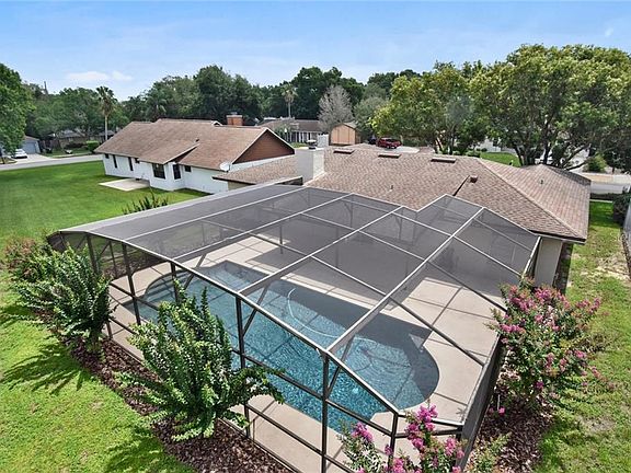 4th image of 1606 Providence Cir
