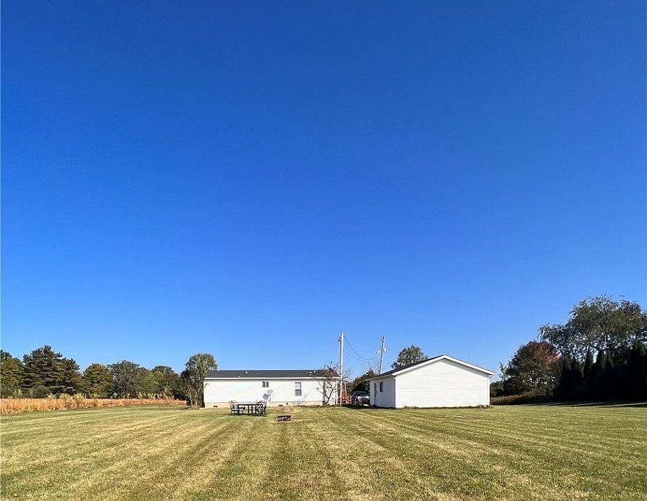 2nd image of 11006 Simcox Rd