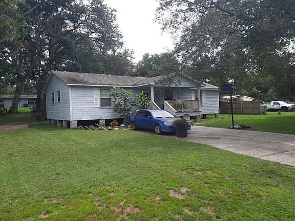 3rd image of 115 N Mantor Ave