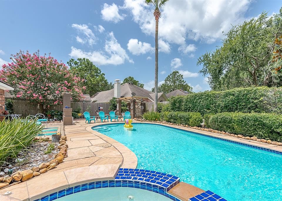 1st image of 1419 Diamond Brook Dr