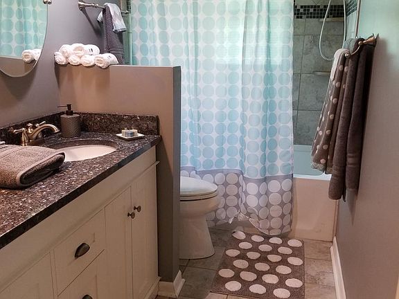 2 Full baths. Master bath with double sinks